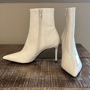 NEW ~ Jeffrey Campbell ~ White Vegan Leather Patent Booties ~ 8